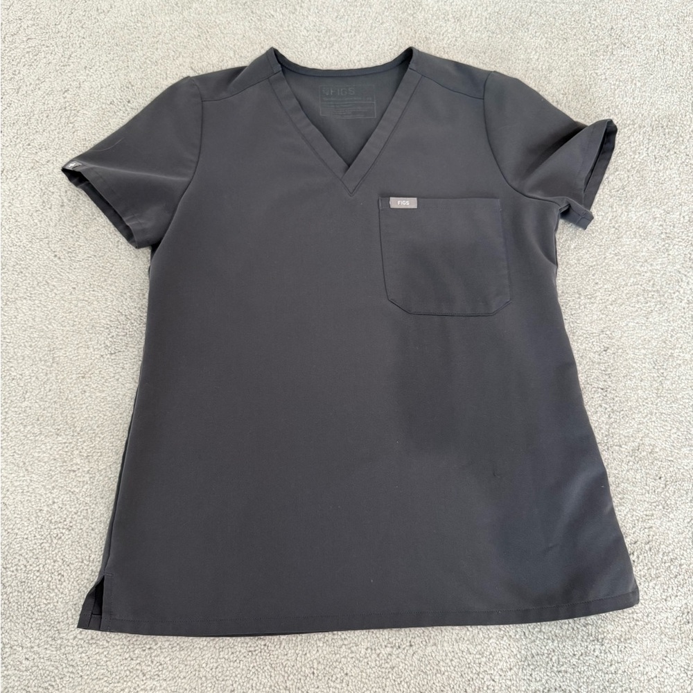 FIGS Catarina One Pocket Scrub top